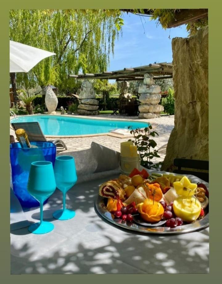 Il Giardino Dei Flintstones B&B Cerveteri Exterior photo